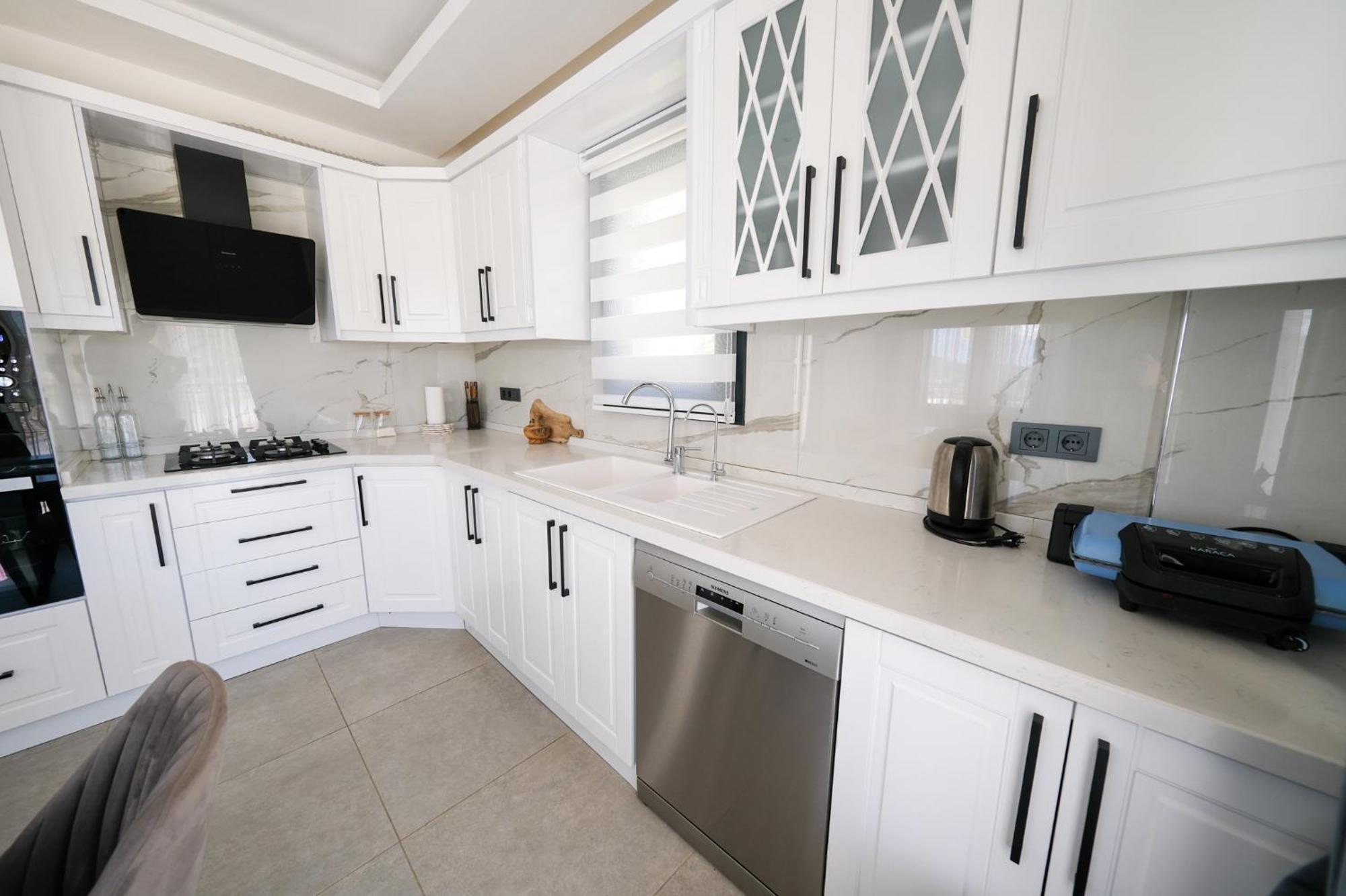 Mediterranean Breeze Villa - Family-Friendly Luxury Villa - Fethiye By Sunworld Villas Eksteriør billede