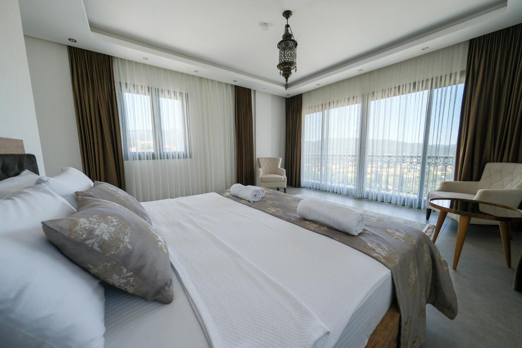 Mediterranean Breeze Villa - Family-Friendly Luxury Villa - Fethiye By Sunworld Villas Eksteriør billede